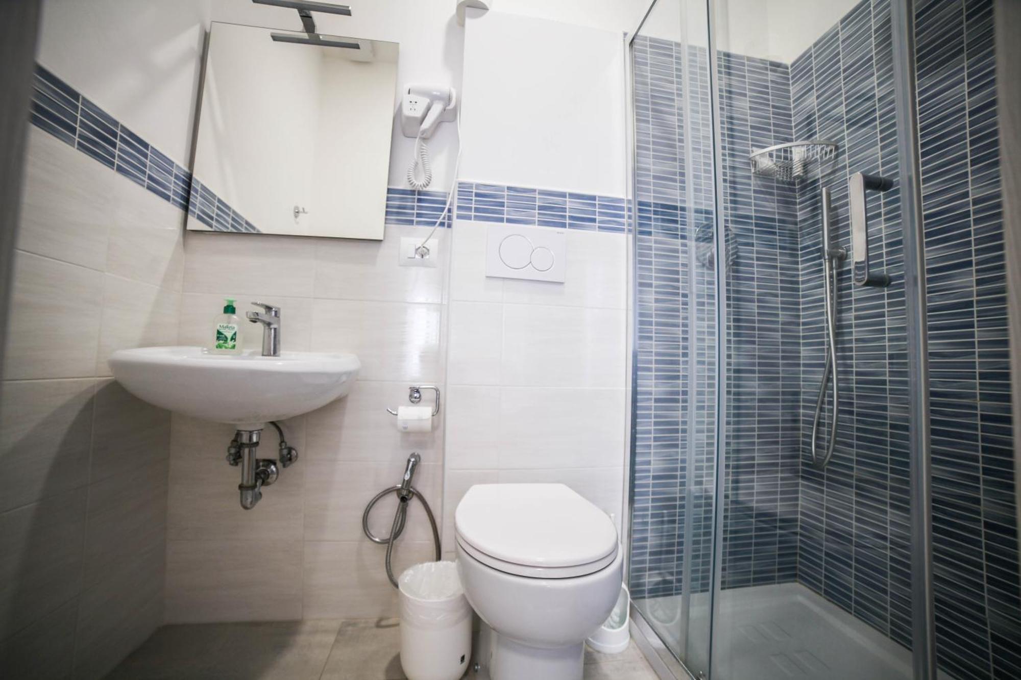 Cosmo Guesthouse Rome Exterior photo